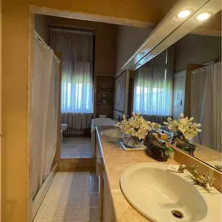 Della Duchessa - Dimora Storica Affrescata Гостевой дом *