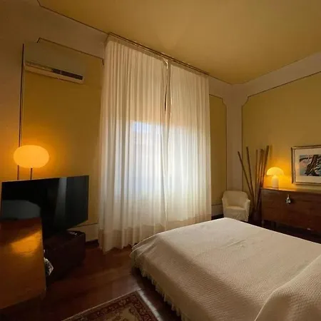 Della Duchessa - Dimora Storica Affrescata * Феррара